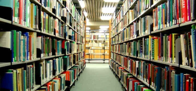 Pedagogiczna Biblioteka Wojewódzka – Filia w ZSP nr 4 Pedagogiczna Biblioteka Wojewódzka – Filia w ZSP nr 4