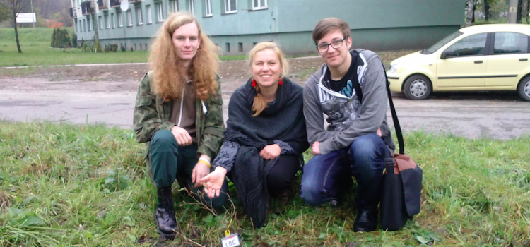 Inicjatywa Pana Adama Podgórskiego z Towarzystwa Przyjaciół Drzew oraz P.Magdy Godlewskiej Kosak Inicjatywa Pana Adama Podgórskiego z Towarzystwa Przyjaciół Drzew oraz P.Magdy Godlewskiej Kosak