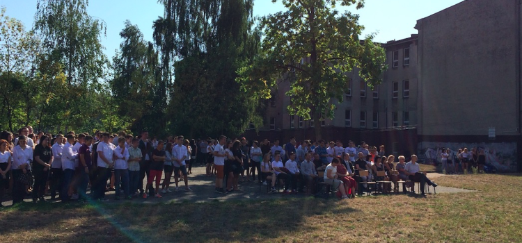 Rozpoczęcie roku szkolnego 2015 / 2016 Rozpoczęcie roku szkolnego 2015 / 2016