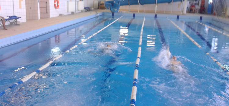 Zawody miejskie w pływaniu Zawody miejskie w pływaniu