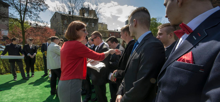 Czwartoklasiści ! Niezapomniana klaso IV AD! Czwartoklasiści ! Niezapomniana klaso IV AD!