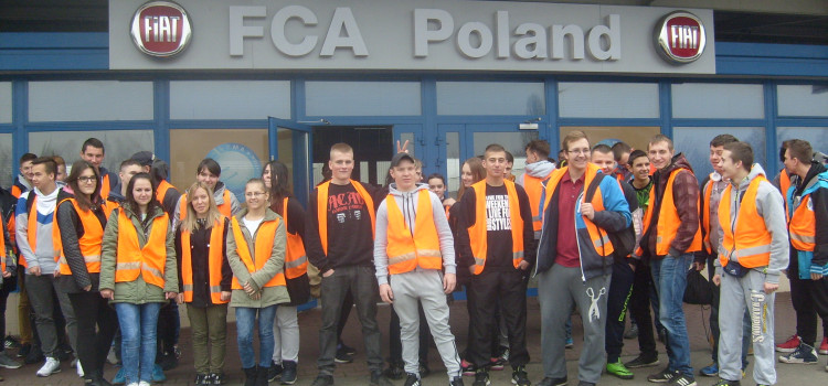 Wycieczka dydaktyczna do zakładów FIAT AUTOPOLAND w Tychach Wycieczka dydaktyczna do zakładów FIAT AUTOPOLAND w Tychach