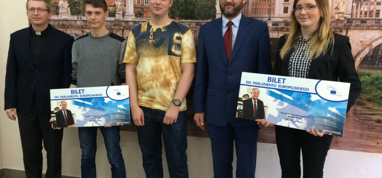 Gratulujemy zwycięzcom! Gratulujemy zwycięzcom!