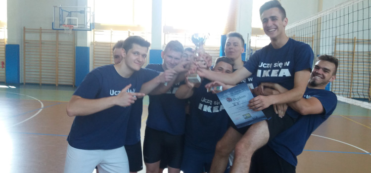 W tego rocznej edycji „DNI ZDROWIA I PROFILAKTYKI” wzięło udział 8 drużyn W tego rocznej edycji „DNI ZDROWIA I PROFILAKTYKI” wzięło udział 8 drużyn