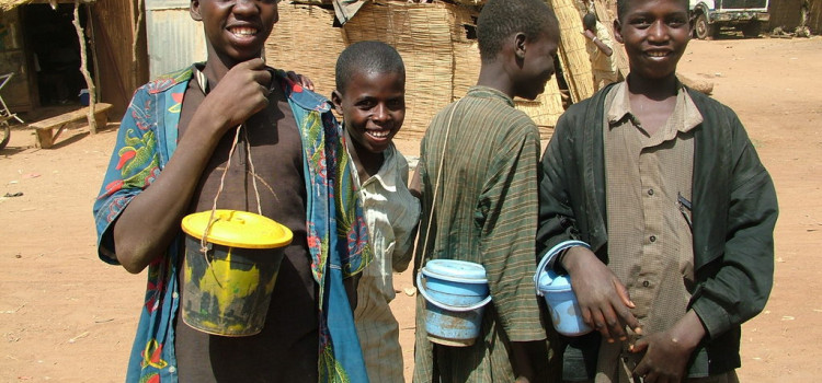 W ostatnim tygodniu ,dzięki staraniom wolontariuszy pracujących w afryce zachodniej, do naszej szkoły zawitała wystawa zdjęć poświecona ludziom żyjącym w Burkina Faso W ostatnim tygodniu ,dzięki staraniom wolontariuszy pracujących w afryce zachodniej, do naszej szkoły zawitała wystawa zdjęć poświecona ludziom żyjącym w Burkina Faso
