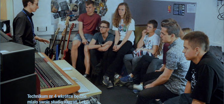 Własne studio nagrań lub muzyka do filmów – artykuł w kolejnym numerze „Kursor zawodowy” Własne studio nagrań lub muzyka do filmów – artykuł w kolejnym numerze „Kursor zawodowy”