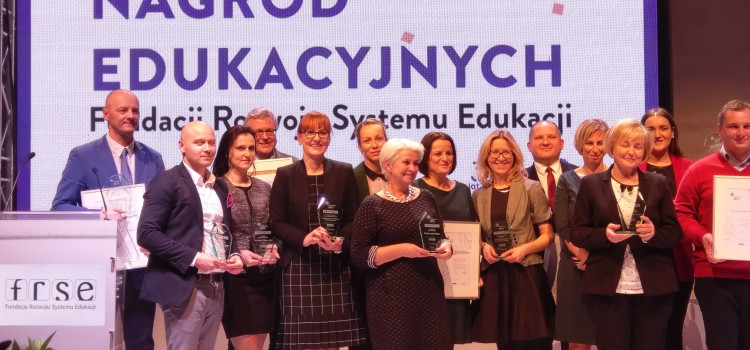 Nauczyciel Tołstoja EduInspiratorem 2017!!! Nauczyciel Tołstoja EduInspiratorem 2017!!!