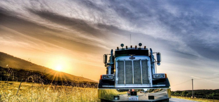 Drodzy Uczniowie klas 8, i nie tylko, zachęcam do zobaczenia krótkiego filmiku. Jeśli spodobał się kierunek- zapraszamy! Drodzy Uczniowie klas 8, i nie tylko, zachęcam do zobaczenia krótkiego filmiku. Jeśli spodobał się kierunek- zapraszamy!