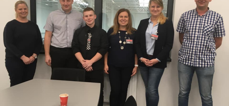 Współpraca w sprawie praktyk z firmą IWM Automation Polska Współpraca w sprawie praktyk z firmą IWM Automation Polska