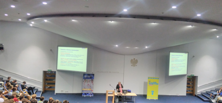 10 września 2019 roku klasy technikum IV BC i IV EM wzięły udział w salonie Maturzystów w Gliwicach, w budynku Centrum Edukacyjno-Kongresowym Politechniki Śląskiej 10 września 2019 roku klasy technikum IV BC i IV EM wzięły udział w salonie Maturzystów w Gliwicach, w budynku Centrum Edukacyjno-Kongresowym Politechniki Śląskiej