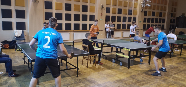 Turniej tenisa stołowego Turniej tenisa stołowego