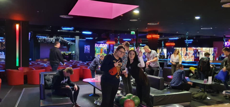 No to gramy… No to gramy…