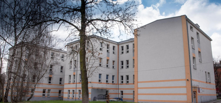 Drodzy ośmioklasiści. Od 17 maja do 21 maja w godzinach 8.00-14.00 można przyjechać do naszej szkoły indywidualnie i z rodzicami i zobaczyć naszą szkołę. 28 maja odbędzie się w naszej szkole DZIEŃ OTWARTY. Zapraszamy! Drodzy ośmioklasiści. Od 17 maja do 21 maja w godzinach 8.00-14.00 można przyjechać do naszej szkoły indywidualnie i z rodzicami i zobaczyć naszą szkołę. 28 maja odbędzie się w naszej szkole DZIEŃ OTWARTY. Zapraszamy!