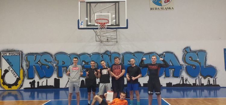 W dniu 23.05.2022 r. na hali Mosir-u odbył się Szkolny Turniej Piłki Koszykowej W dniu 23.05.2022 r. na hali Mosir-u odbył się Szkolny Turniej Piłki Koszykowej