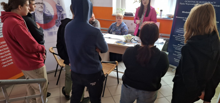 W dniu 14.04.2023r. od godziny 9.30 do 12.30 miały miejsce „Targi Ofert Pracy” W dniu 14.04.2023r. od godziny 9.30 do 12.30 miały miejsce „Targi Ofert Pracy”