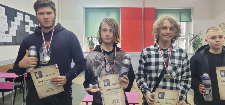 MISTRZOSTWA SZKOŁY W SZACHACH CHESS CUP 2023 MISTRZOSTWA SZKOŁY W SZACHACH CHESS CUP 2023