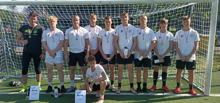 WYGRANA TOŁSTOJA W dniu 28.09.2023 r. odbył się Turniej Piłkarski z okazji 60-lecia Zespół Szkół nr 6 im. M. Kopernika w Rudzie Śląskiej WYGRANA TOŁSTOJA W dniu 28.09.2023 r. odbył się Turniej Piłkarski z okazji 60-lecia Zespół Szkół nr 6 im. M. Kopernika w Rudzie Śląskiej