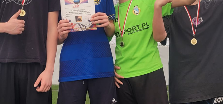 W dniu 24.11.2023 r. odbyły się I Mistrzostwa Szkoły w Zbijaka W dniu 24.11.2023 r. odbyły się I Mistrzostwa Szkoły w Zbijaka