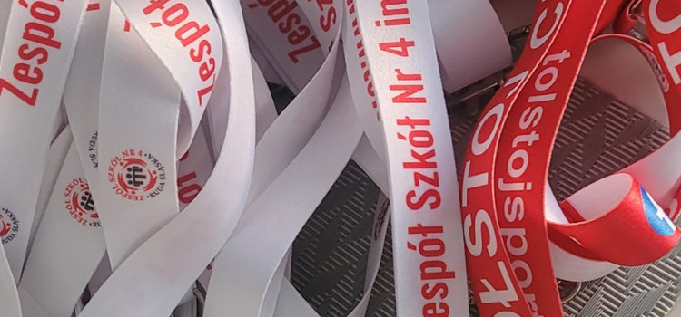 Do wygrania w zawodach sportowych organizowanych przez katedrę wf Do wygrania w zawodach sportowych organizowanych przez katedrę wf