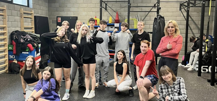 Trening Salsation zaliczony, wszyscy dotrzymali kroku. Podziękowania dla Kamila. Trening Salsation zaliczony, wszyscy dotrzymali kroku. Podziękowania dla Kamila.