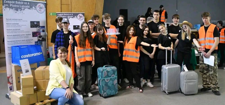 Relacja ! 12 marca 2024 roku z wielką radością zaprezentowaliśmy wszystkie nasze innowacyjne kierunki na Giełdzie Szkół Ponadpodstawowych Relacja ! 12 marca 2024 roku z wielką radością zaprezentowaliśmy wszystkie nasze innowacyjne kierunki na Giełdzie Szkół Ponadpodstawowych