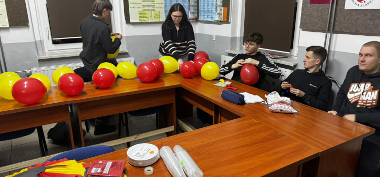 W dniu 13.11.2024 r. odbył się Dzień Hiszpański w naszej szkole W dniu 13.11.2024 r. odbył się Dzień Hiszpański w naszej szkole