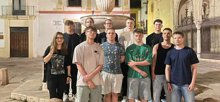 Projekt Akredytacji Erasmus+ Nasi stażyści już w Kordobie!!! Projekt Akredytacji Erasmus+ Nasi stażyści już w Kordobie!!!